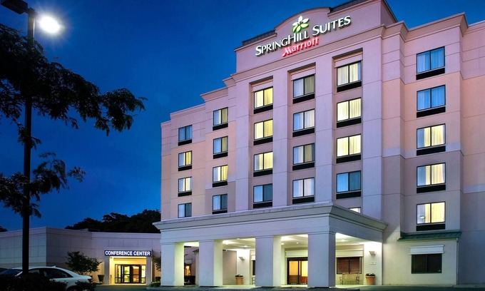 Peabody Hotel | SpringHill Suites by Marriott Boston Peabody