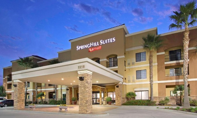 Madera Hotel | SpringHill Suites by Marriott Madera