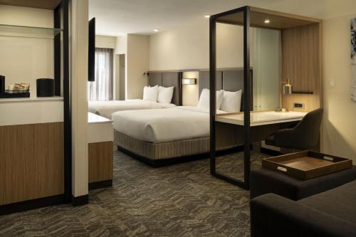 Fort Worth Hotel | SpringHill Suites Fort Worth University
