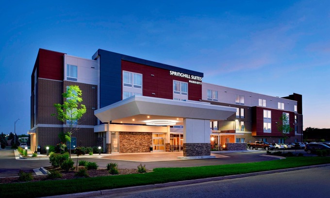 Grandville Hotel | Springhill Suites Grand Rapids West