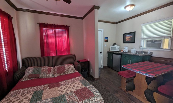 Squaw Valley Cabin | Squaw Valley Motel Room #1