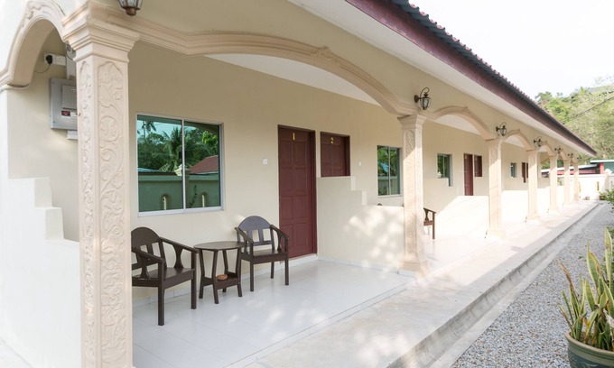 Kampung Kedawang Hotel | Sri Melor Inn