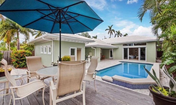Saint Armands Key House | St Armand's Home Fully remodeled