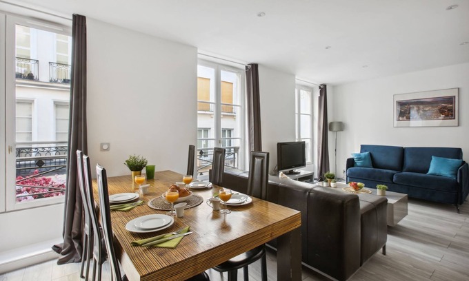 6th Arrondissement Apartment | St Germain - Mabillon Modern 1BR Flat