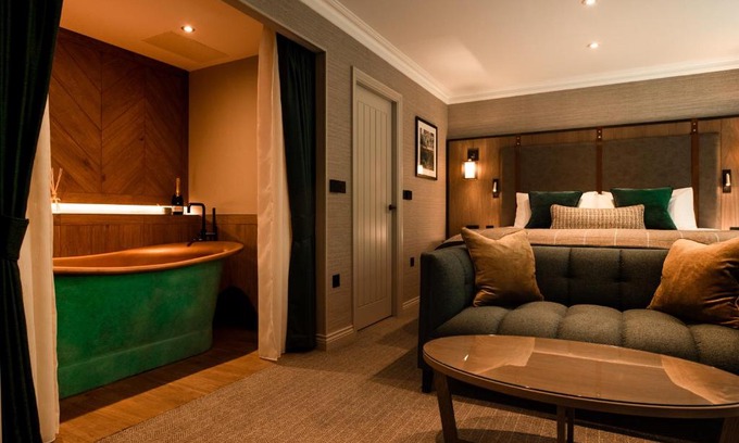 Ashbourne Hotel | Stables Ashbourne