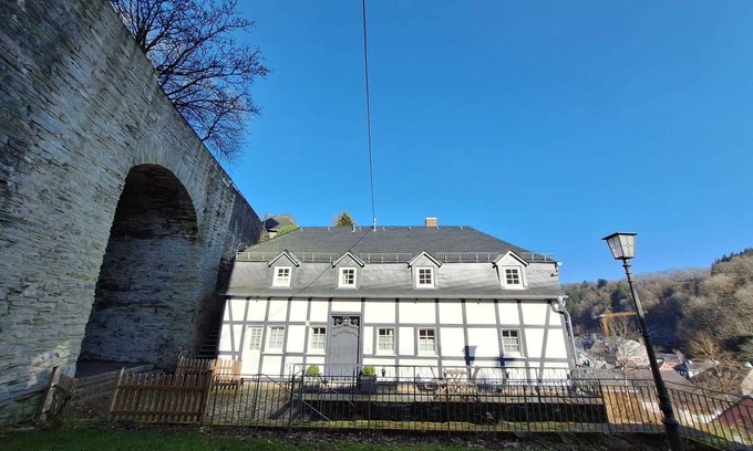 Monschau Condo | Stachelburg - apartment tower room- apartment with terrace