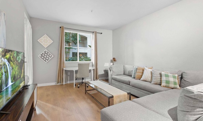 Airport Area Apartment | Stair-Free Comfort! Ground-Floor Retreat Perfect for Pet Lovers and Guest #17