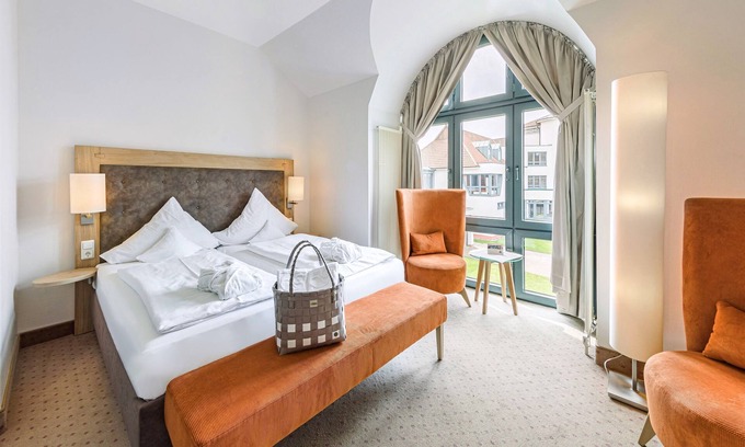 Reinhardshausen House | Standard Double Room - Göbel's Hotel Aqua Vita