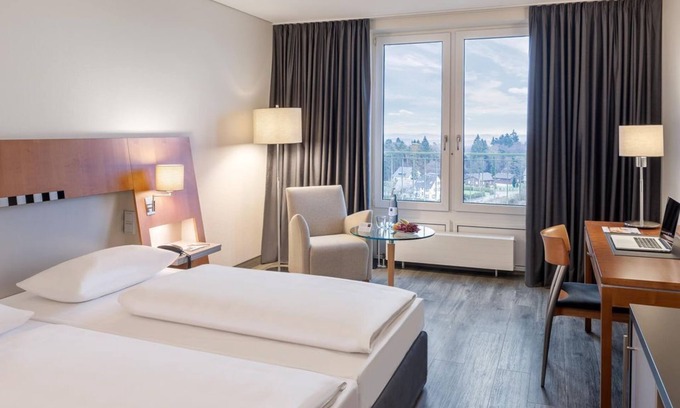 Nuerburg House | Standard double room - Dorint Am Nürburgring/Hocheifel
