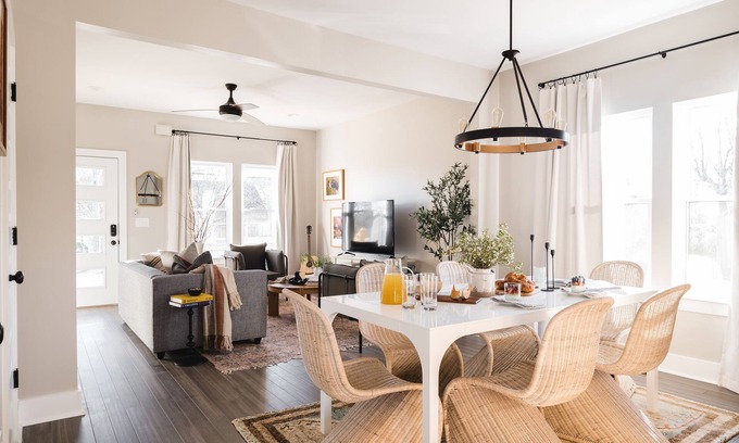 Talbot's Corner House | Stapleton By AvantStay | Bright & Contemporary Home in Nashville!