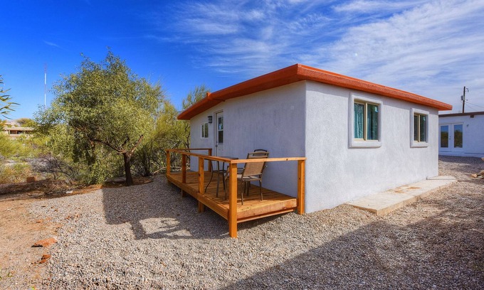 Tucson House | Star Gaze in the Calming Desert