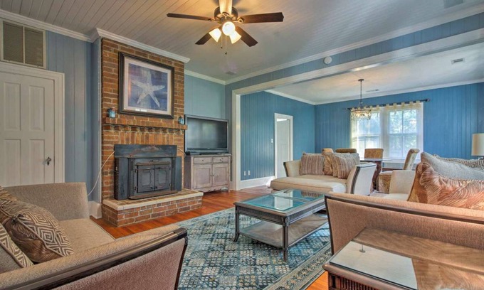 Richmond Hill House | Starfish Home for 10, Fast EV Charger+Pet Friendly