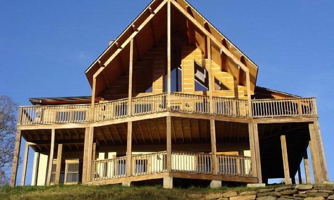 Vilas Cabin | Starry Nights Lodge, Beautiful Views, Hot Tub, Firepit, 15 mins from Boone