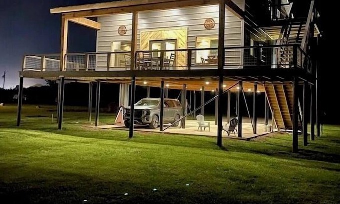 Glenwood House | Start your new “Family Tradition” at the Caddo River