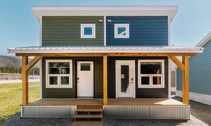Nordegg Apartment | Start Your Next Story Here