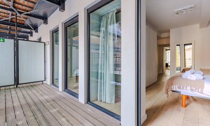Postel Apartment | Stassart II - Two Bedroom Apartment, Sleeps 4