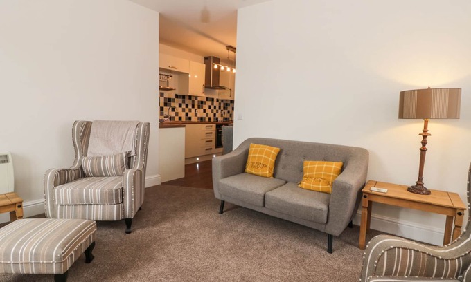 Pickering Apartment | STATION VIEW in Pickering