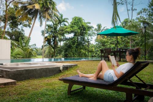 Matara Resort | Stationmaster's Lodge Polhena