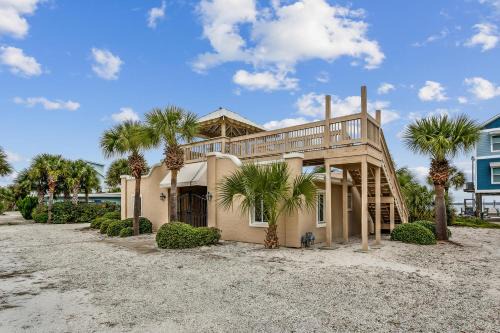 Villa Primera House | Stay Exceptional - 3B Beach Home