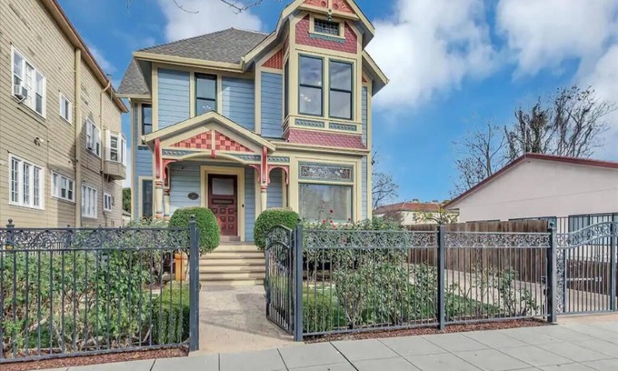 Horace Mann House | Stay In A Piece of San Jose History.