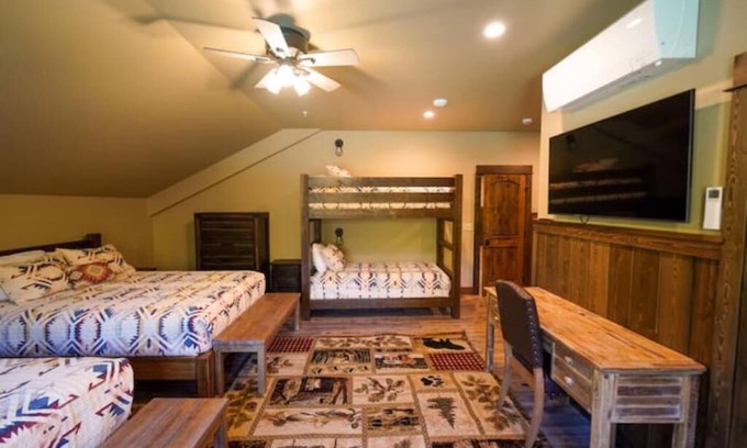 Agpar Apartment | Stay in Glacier National Park @ Apgar Lookout Retreat, Suite 6-Private Deck!