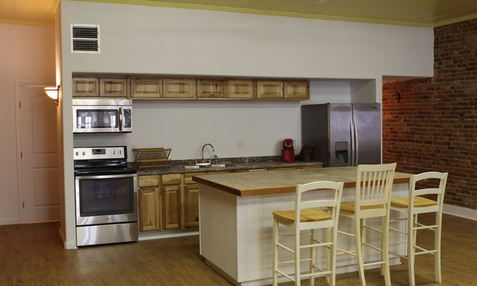 Brenham Apartment | Stay in the Heart of Washington County between Austin & Houston