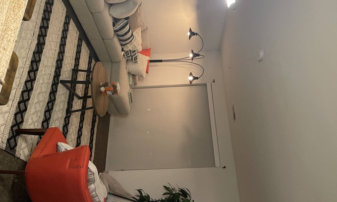 Brookfield House | Stay in This beautiful luxury 2 bedroom apartment with beautiful view
