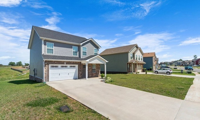 Clarksville House | Stay Modern