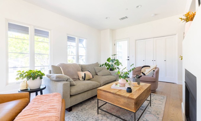 Downtown Condo | Stay near CalPoly in our downtown 2-bedroom condo