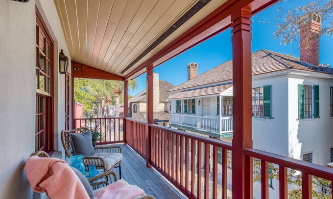 St. Augustine Historic District Apartment | Stay on Historic St. George Street! Walk to Attractions, Restaurants, Bars! $300 in Free Tickets!