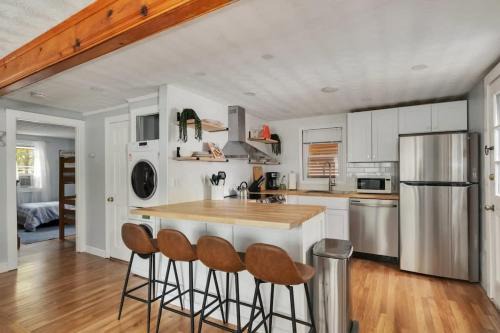 Bass River House | Stay On The Cape Vacation Rentals: Perfect Spot In Yarmouth Book Now & Relax