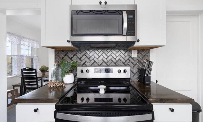 Kingsport Apartment | Stay steps to downtown Kingsport