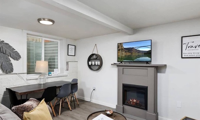 Twin Falls Apartment | #StayInMyDistrict TwinFalls Apartment