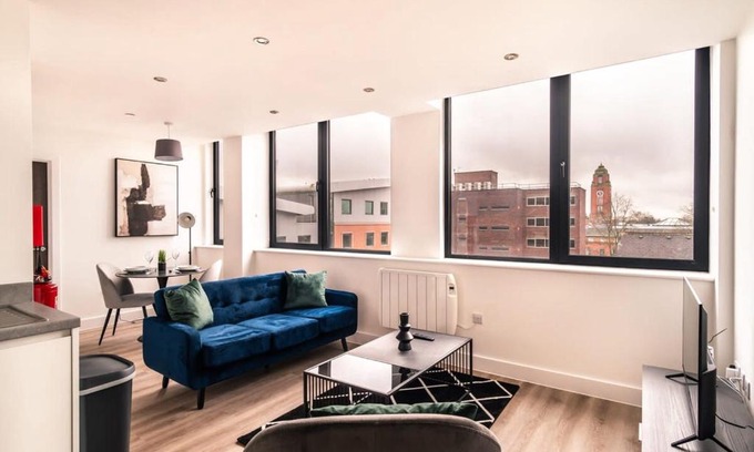 Old Trafford Apartment | StayZeni, Alexandra Rise Manchester Cool 1 Bed