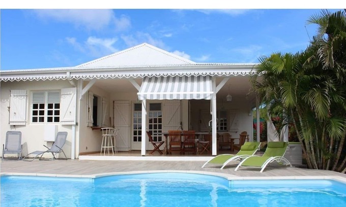 Sainte-Anne House | Ste-Anne, Villa MADININA close to the beach, private swimming pool