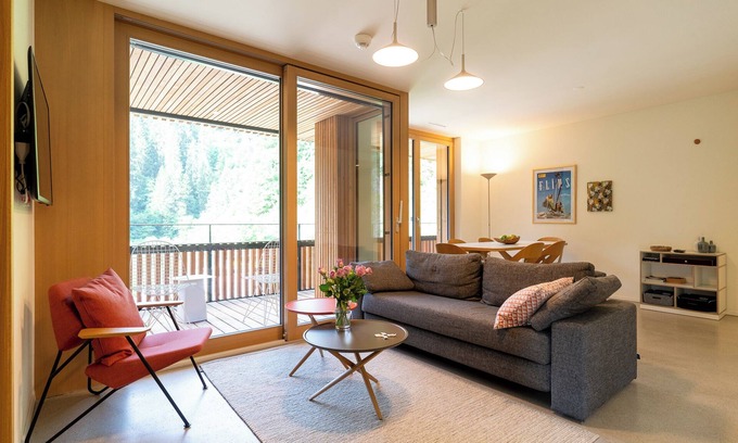 Flims Apartment | Stenna Selva - bright and modern 3.5 room apartment for 4 people, approx. 58m2.