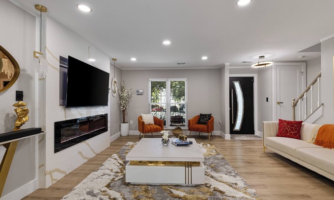 Lake Ridge Condo | Step into Absolute luxury, Smart Home