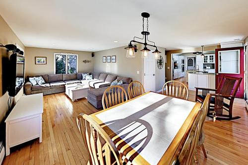 Chatham House | Stepping Stone Cottage