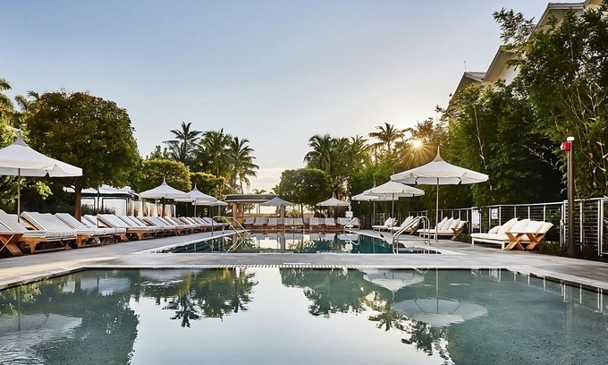 City Center Resort | Steps Away from Miami Beach! Pet-friendly Property, Outdoor Pool!