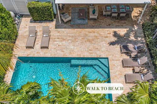 Birch Park Finger Streets House | Steps from Beach Heated Pool Gulf Stream Key RESlDENCES