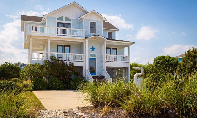 Ocean Hill House | Steps to Beach, Pool, Game Room, Aug Weeks Open!