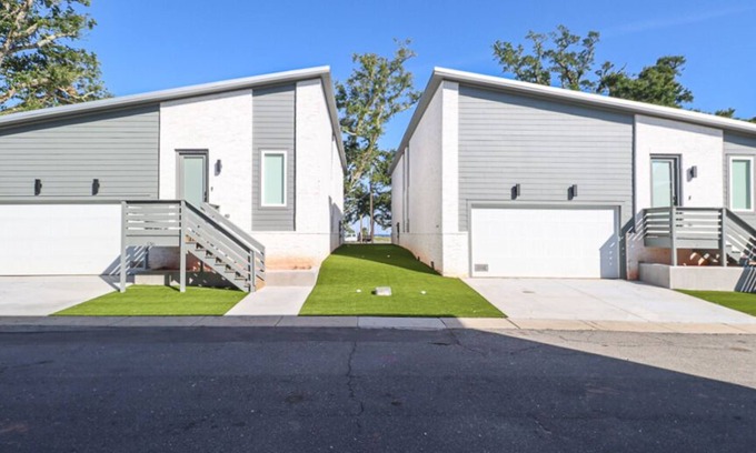 Gulfport House | Steps to Gulfport Beach + Rest/Ocean View/Casinos