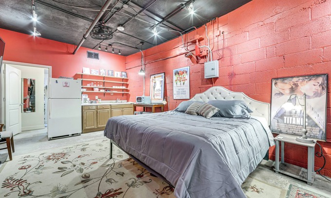 Waynesville Apartment | Steps to Main St: Theater Studio in Waynesville!