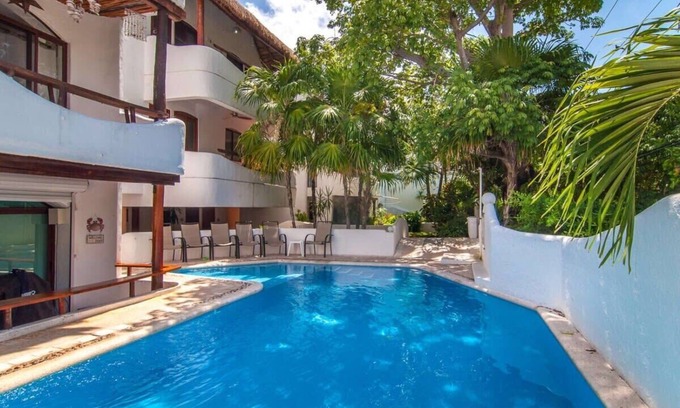 Gonzalo Guerrero Apartment | Steps to Mamitas Beach, Private Terrace & 5th Ave