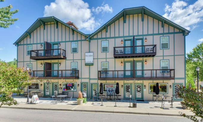 Helen Condo | Steps to River + Shops: Downtown Helen Retreat!