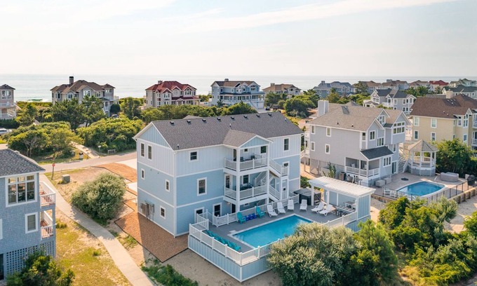 Pine Island House | Steps to the beach and loads of community amenities in Pine Island!