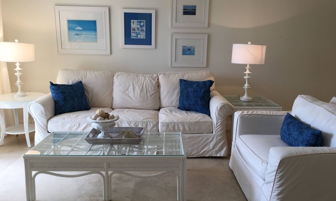Fort Pierce Shores Condo | Steps to the beach-Beautifully newly renovated 2/2 condo N. Hutchinson Island
