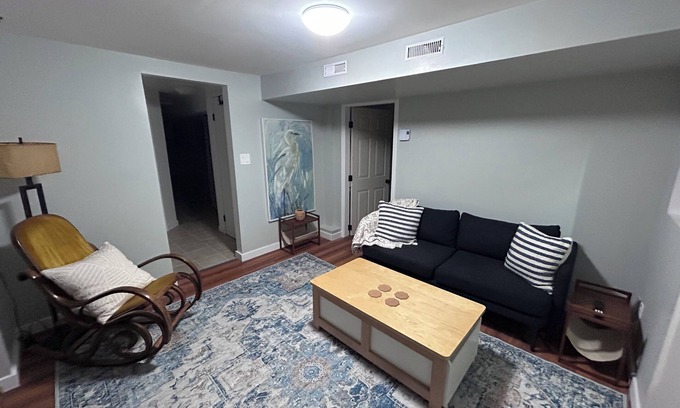 Gordon Head House | Steps to the Beach, New Reno, King and Queen Beds!