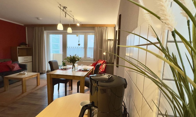 Horumersiel Apartment | "Steuerbord vacation apartment: your retreat for 4 in idyllic Horumersiel!"