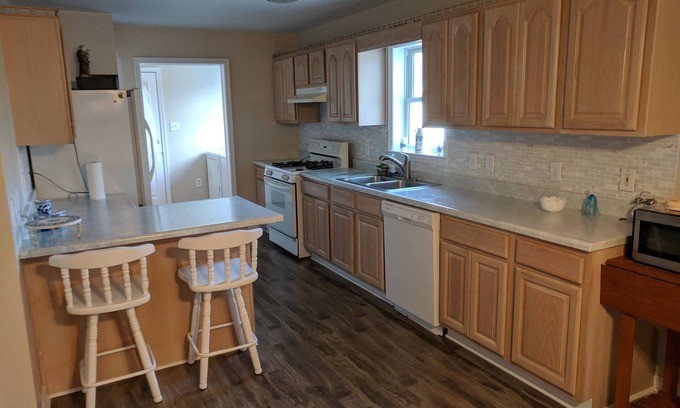 Youngstown House | Still have availability for the Solar Eclipse!